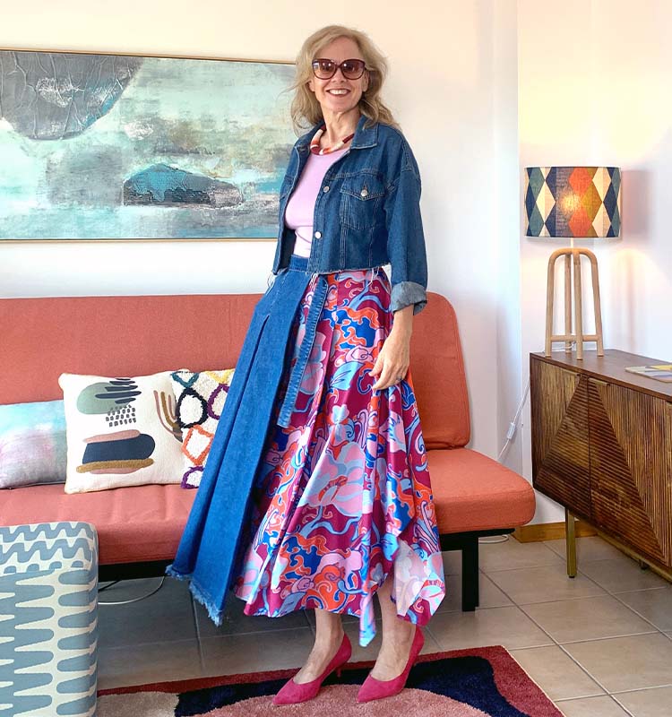 Wearing a short jacket over a skirt | 40plusstyle.com