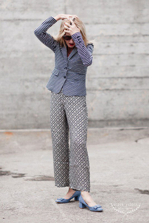 Eclectic style: mixing prints: stripes and floral designs | 40plusstyle.com